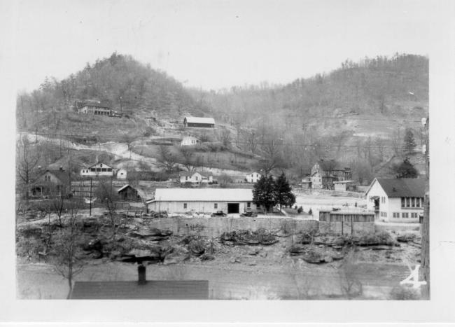 Landscape photograph of Hyden, Kentucky in the early 20th century